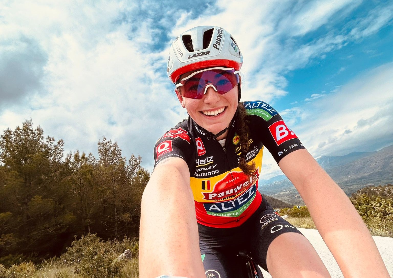 Shanyl De Schoesitter bereidt zich dit weekend voor op BK Mountainbike
