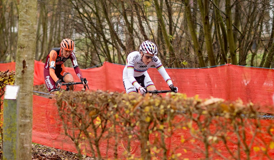 Wint Sanne Cant haar 10de tricolore bij elite dames ?