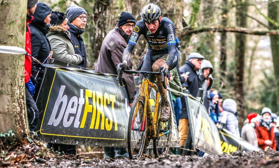 Druivencross staat mooi op het palmares van Toon Aerts