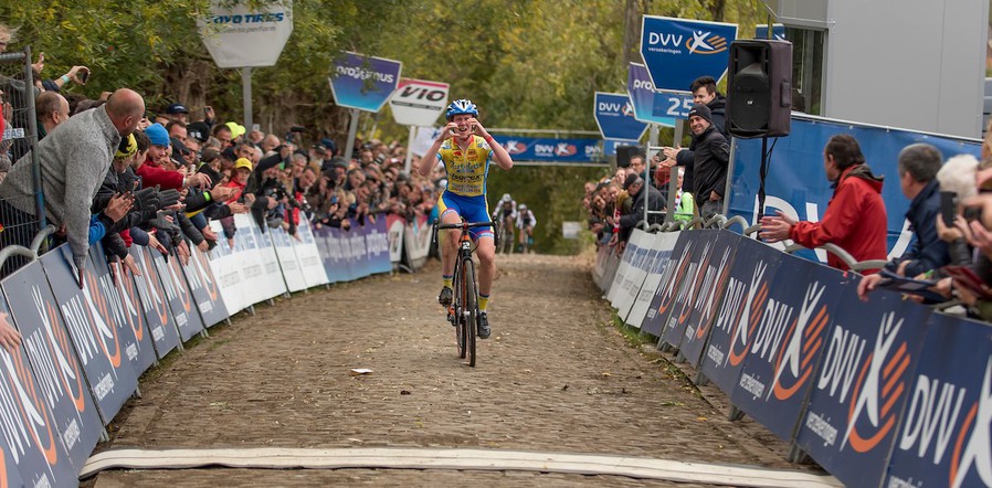 Kim Van de Steene maakt een droom waar op de Koppenberg