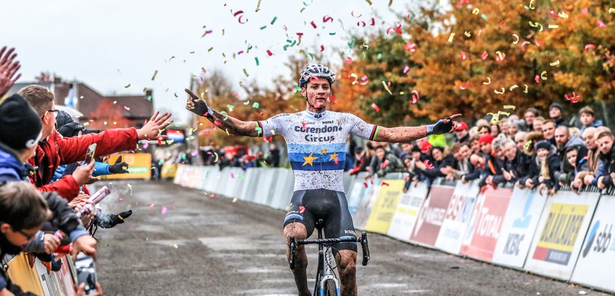 Max der punten in de superprestige voor Mathieu van der Poel 