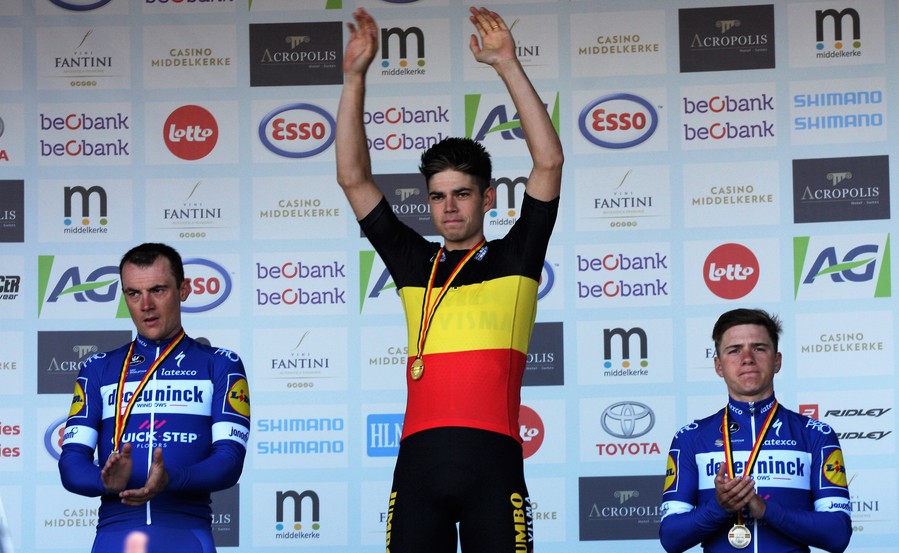 Wout van Aert is de Belgische kampioen tijdrijden 2019 !