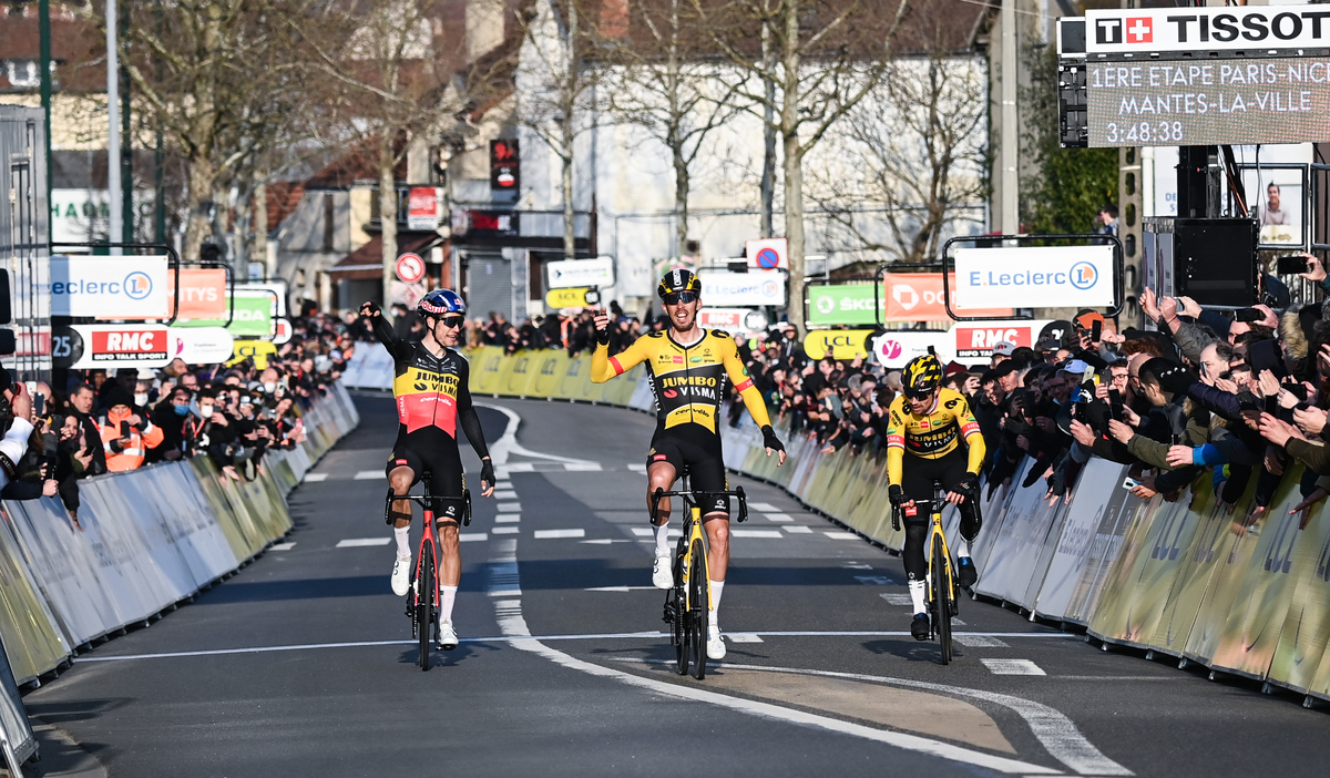 Jumbo-Visma demonstreert in openingsetappe Paris-Nice