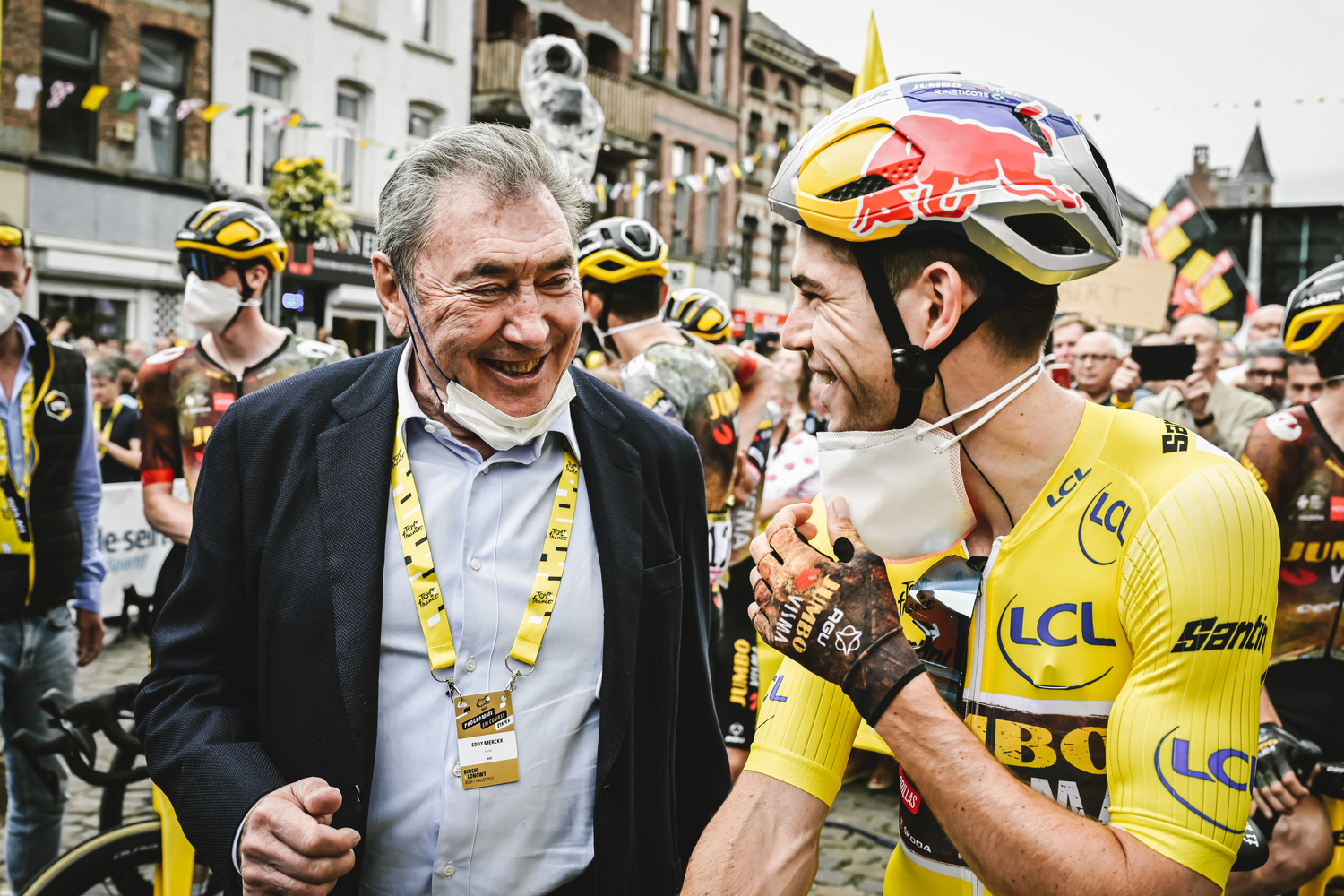 Van Aert sierde nog een keertje in het geel