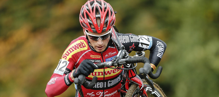 Kevin Pauwels gaat op trainingsparcours op zoek naar eerste kampioentrui als prof