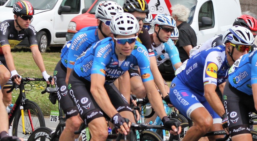 Wout van Aert toch aan de start van Strade Bianche