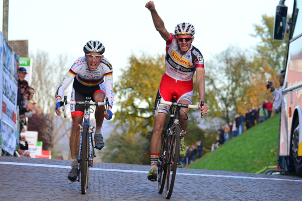 Knieblessure houdt Dieter Vanthourenhout weekendje aan de kant