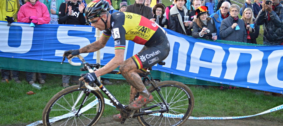 Sven Nys -pas 16de in Diegem- rijdt dinsdag voor het goede doel