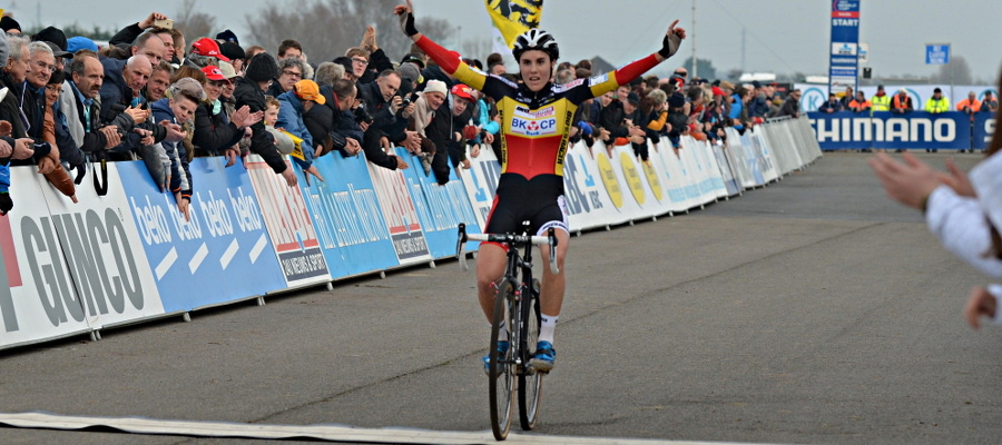 Nieuwe UCI-ranking: Sanne Cant doet gooi naar leidersplaats