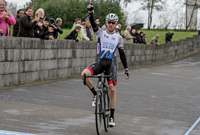 Amerikaan Logan Owen wint Luik-Bastenaken-Luik U23 na 160 km in de aanval