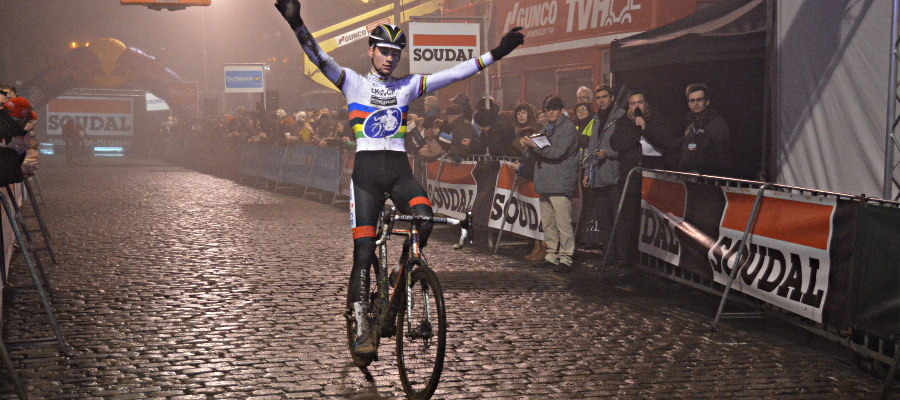 Van der Poel en Cant winnen Cyclocross Masters