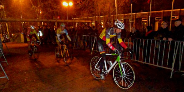 Sven Nys en Sanne Cant winnen Cyclocross Masters in Waregem