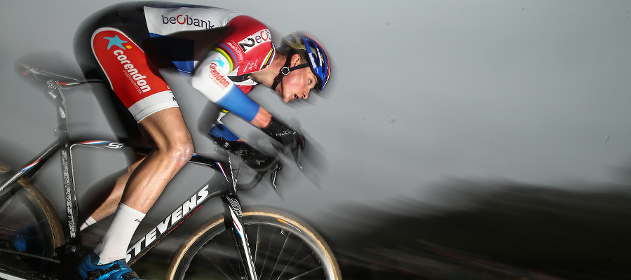 Van der Poel etaleert zijn WK-vorm dan maar in Maldegem