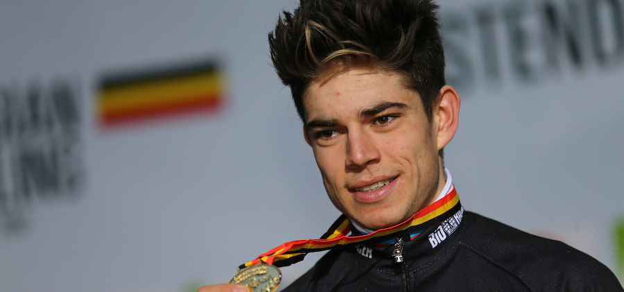 Wout van Aert degradeert hele deelnemersveld op BK