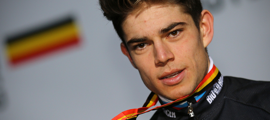 Van Aert neemt met derde opeenvolgende BK-titel plaats in ferm rijtje van zes