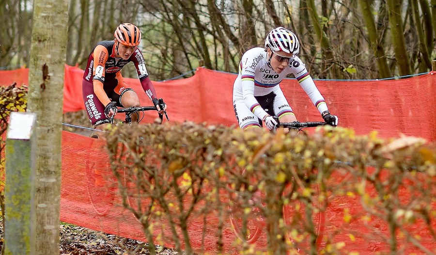  Nichtjes opnieuw present in Waaslandcross