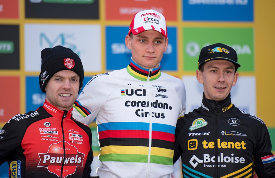 Mathieu van der Poel wint in Tabor