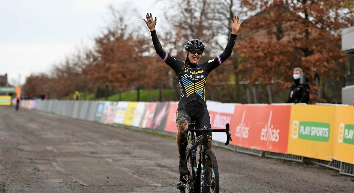 Lucinda Brand is de sterkste in Gavere