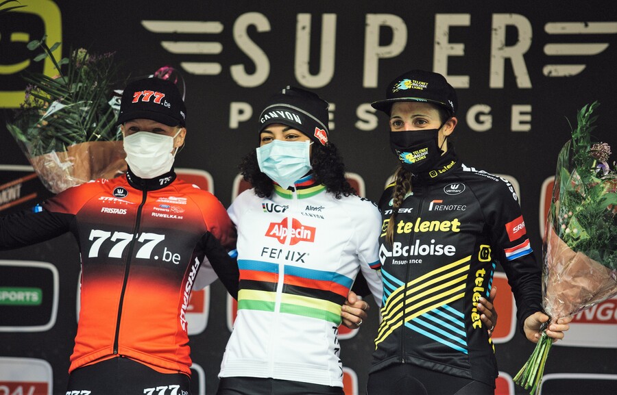 Nederlandse dames domineren ook in Gieten