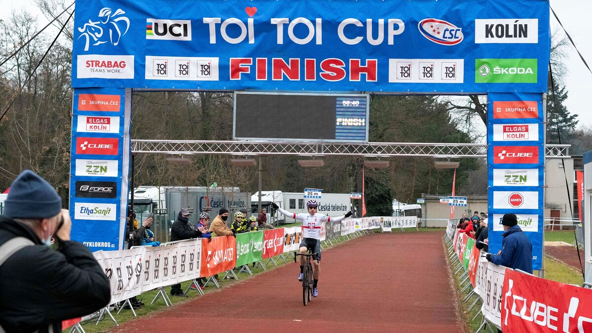 Konwa wint slotmanche - Boros eindwinnaar Toi Toi Cup