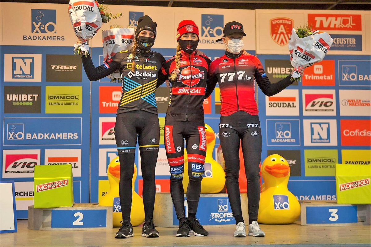 Scheldecross 2020 podium dames.jpg (740 KB)