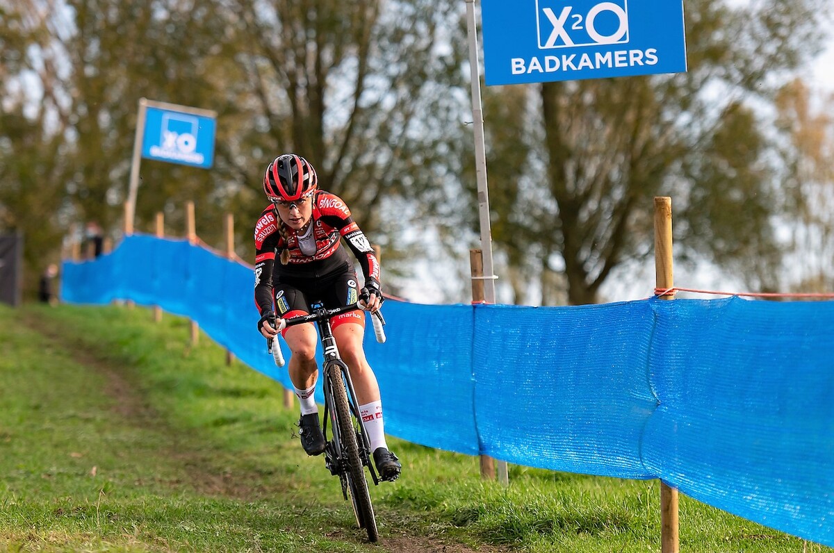 Betsema gaat vol voor de eindzege in Soudal Ladies Trophy