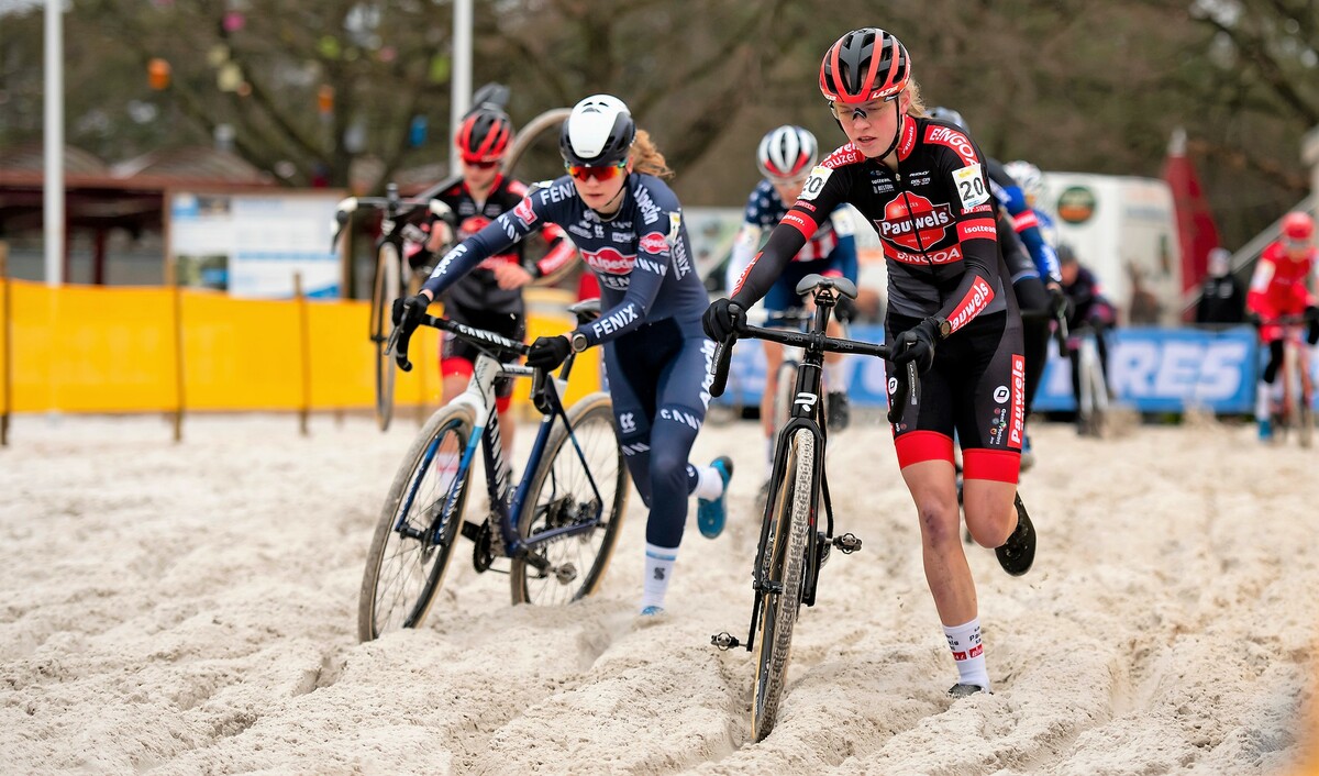 Van Empel ziet landgenotes als topfavoriet bij U23 dames