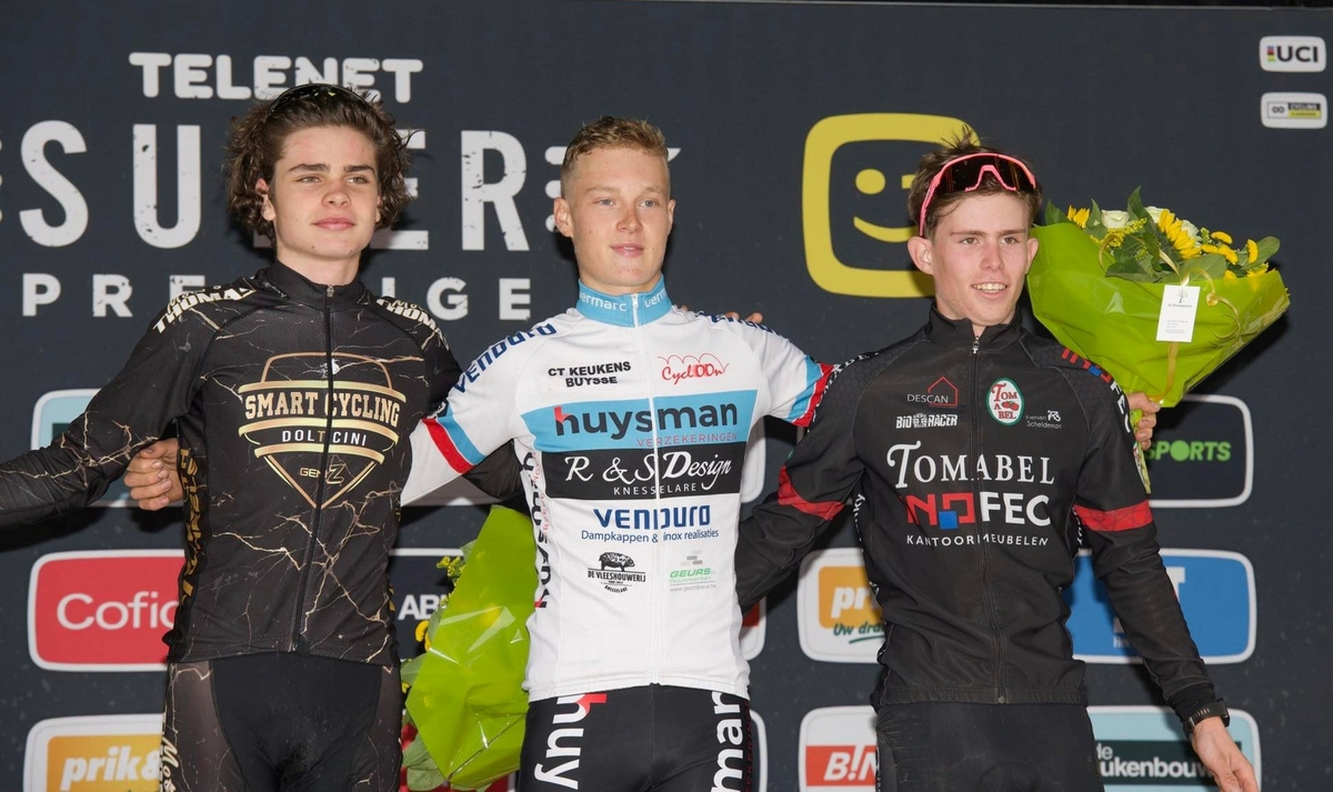 Niel 2021 podium juniores credit TFoto.jpg (515 KB)