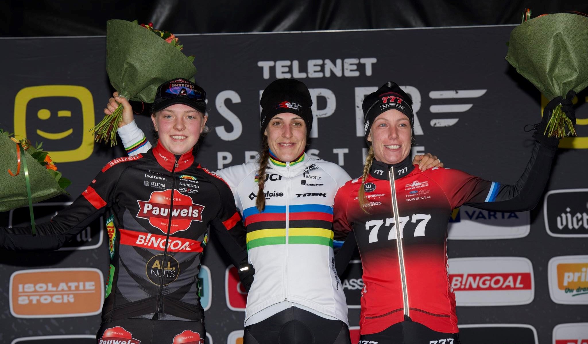 Zolder 2021 podium dames credit TFoto.jpg (413 KB)