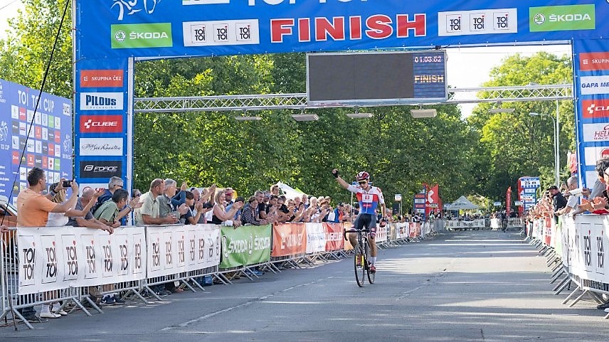 Tsjechische kampioenen openen Toi Toi Cup met de zege