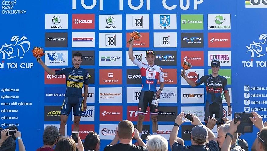 Mlada podium heren credit cyklocroz.jpg (180 KB)