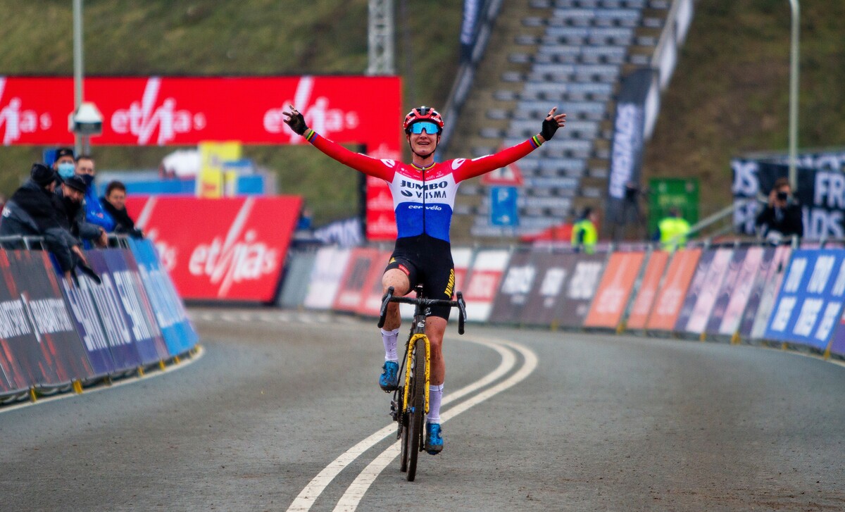 Marianne Vos toont haar klasse in Hoogerheide