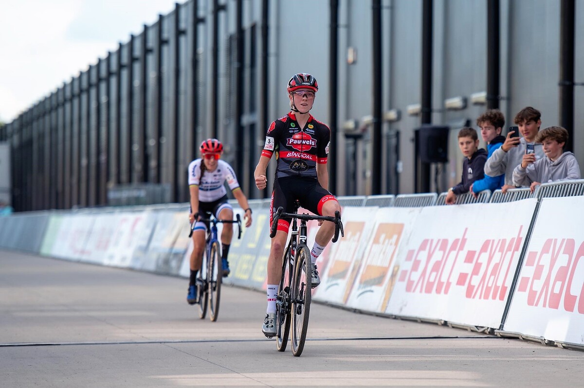 Van Empel topt ook in de Exact cross Beringen