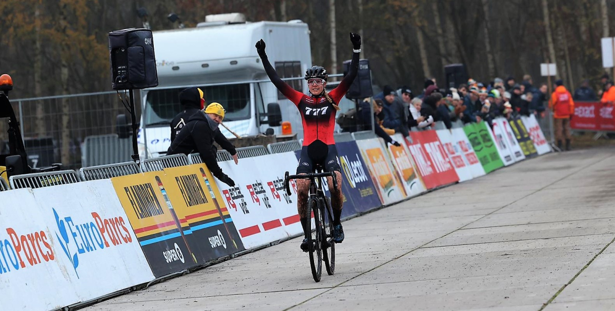 Na Boom wint Aniek van Alphen ook in Essen