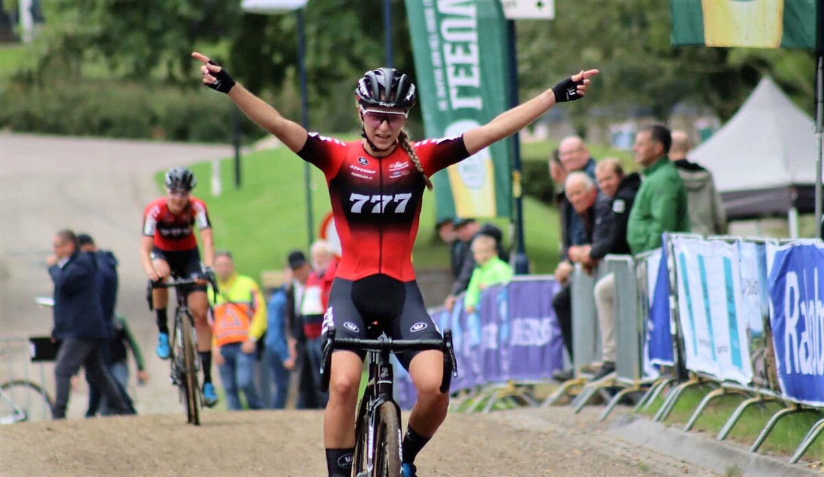 1 en 2 voor 777 CX Team in Kleebergcross 2022