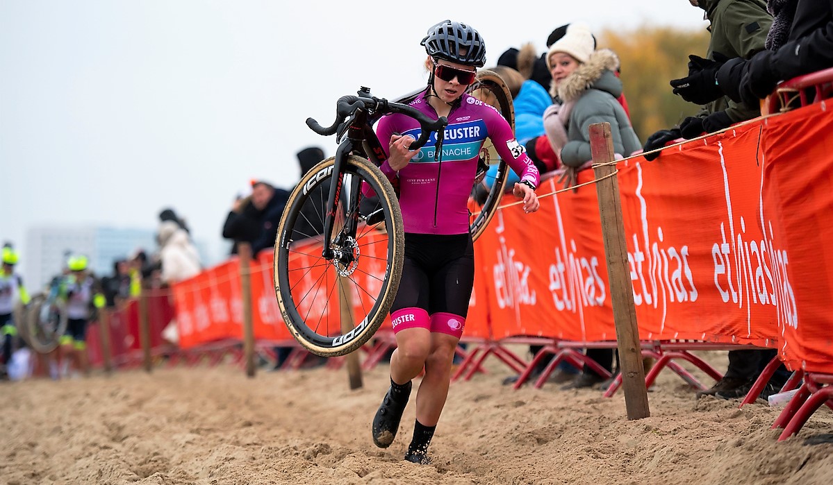 Jarige Laura Verdonschot mooi 8ste in Wereldbeker Antwerpen