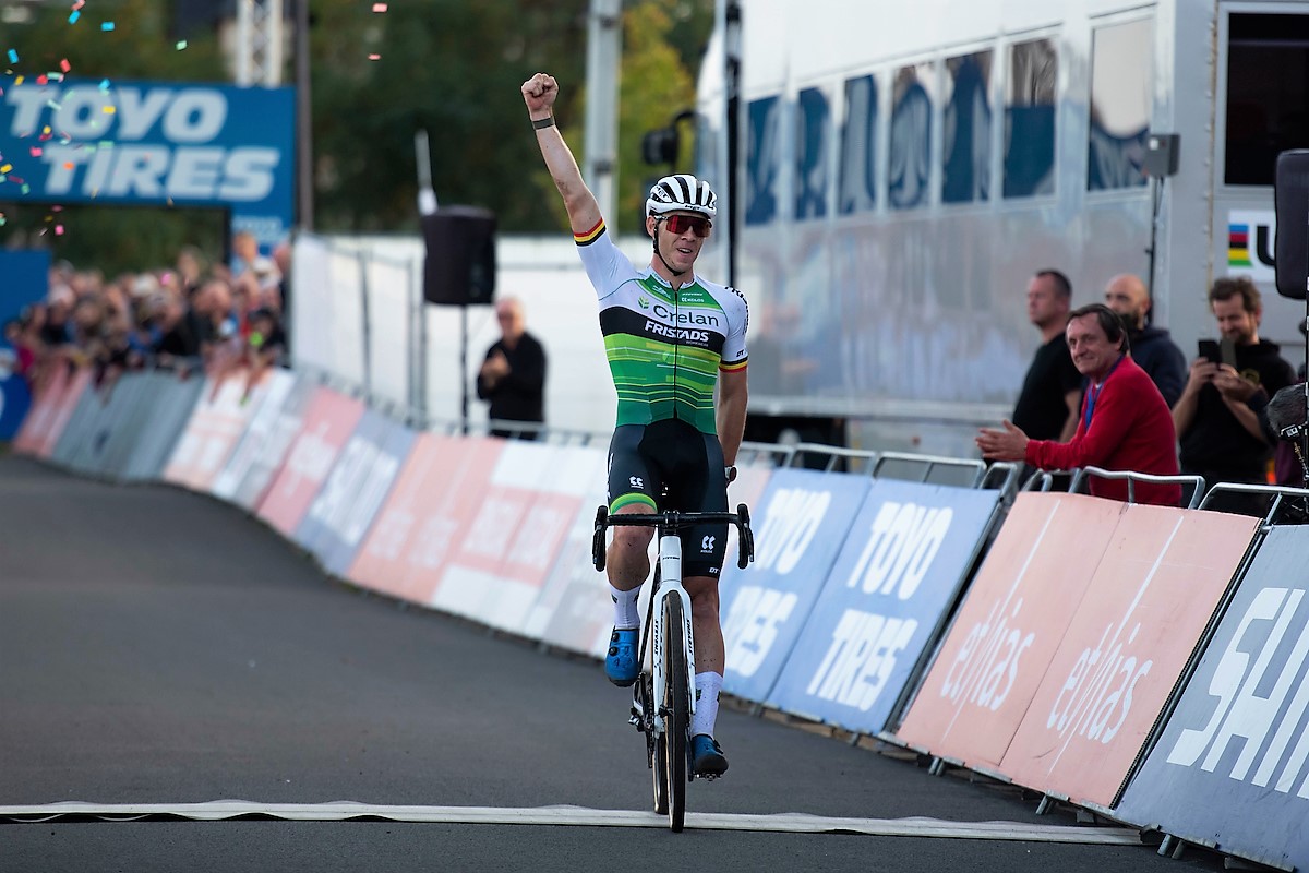 Laurens Sweeck triomfeert in de Wereldbeker Maasmechelen