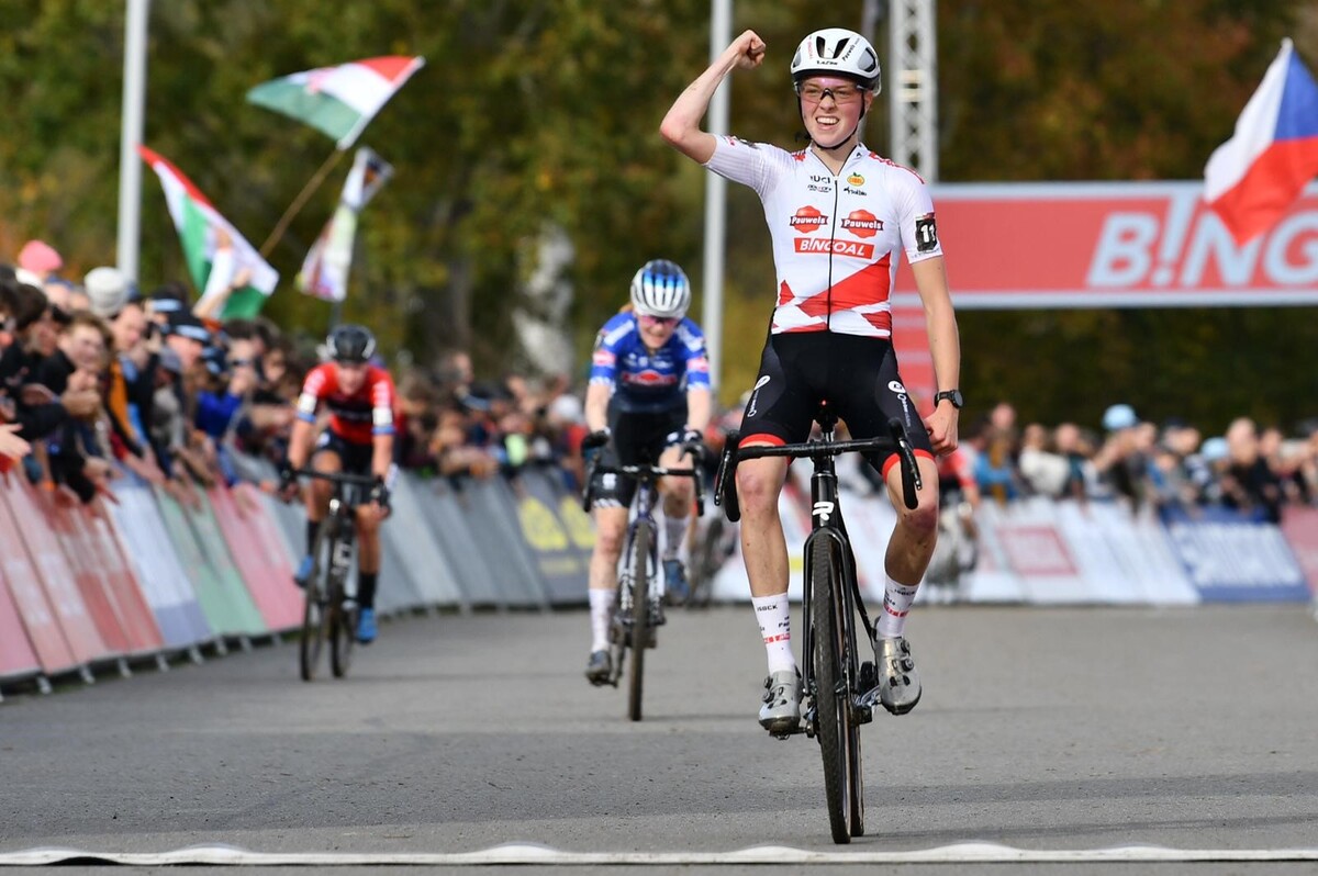 Hattrick voor Fem van Empel in de Wereldbeker