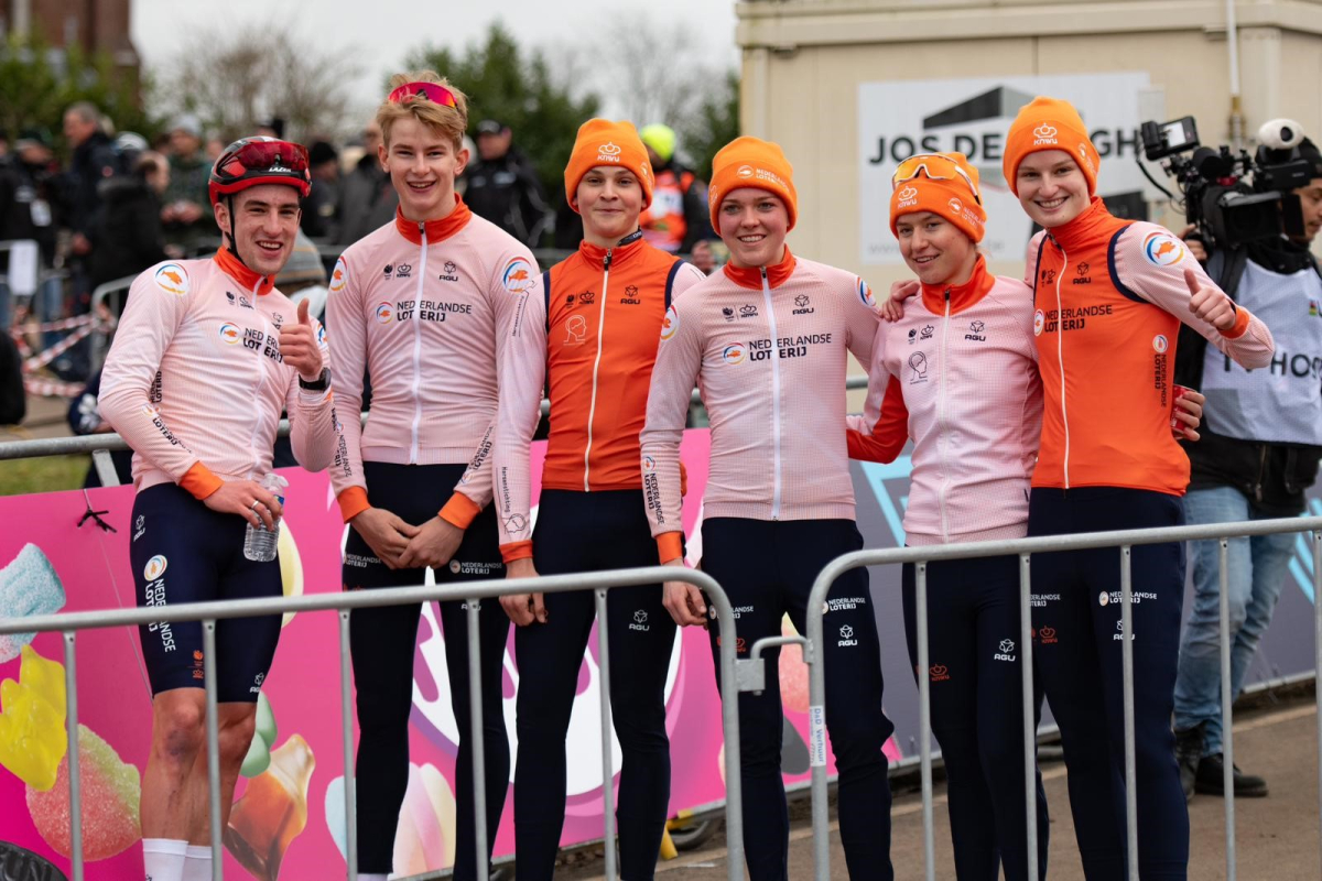 Nederland grijpt wereldtitel veldrijden Team Relay