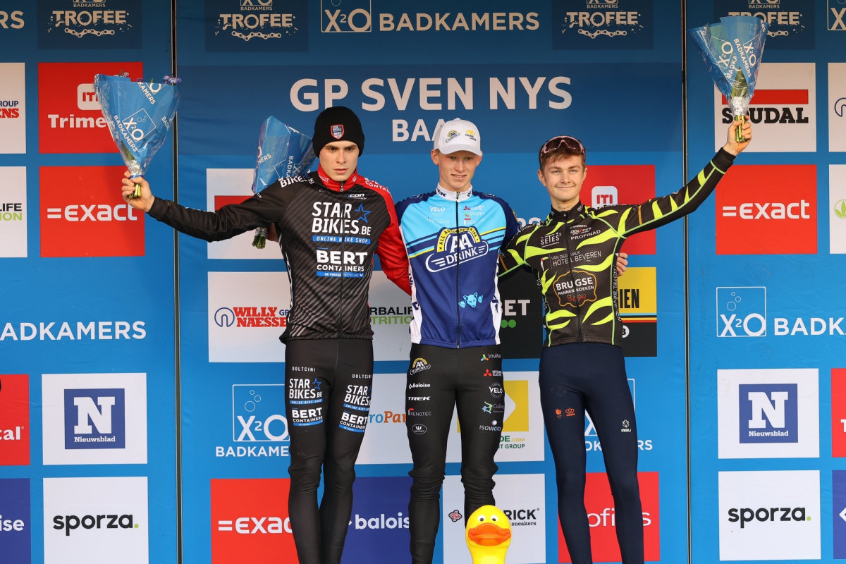 Baal 23 podium junioren heren.jpeg (928 KB)