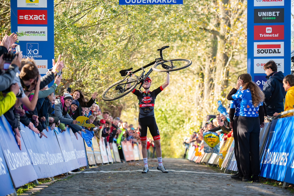 Ook de Koppenbergcross is voor Van Empel