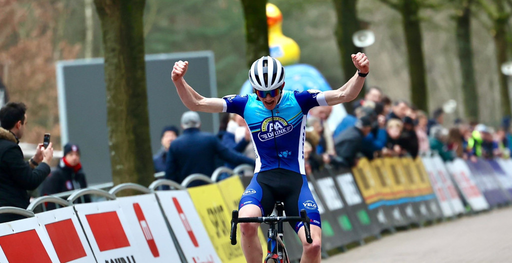 X²O Badkamers Trofee - Krawatencross in Lille