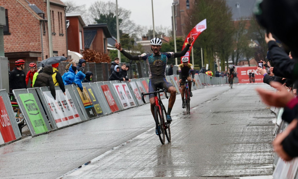 Loenhout 23 credit Bram en Senn Bossaerts wint .jpeg (205 KB)