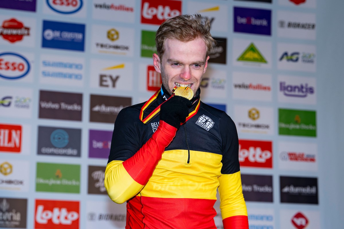 Eli Iserbyt wint Parkcross Maldegem