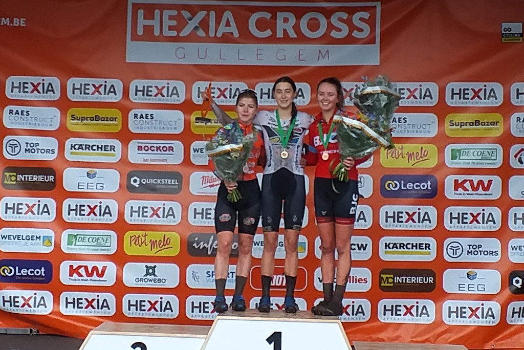 Gullegem 24 credit VRK podium junioren dames.jpg (243 KB)