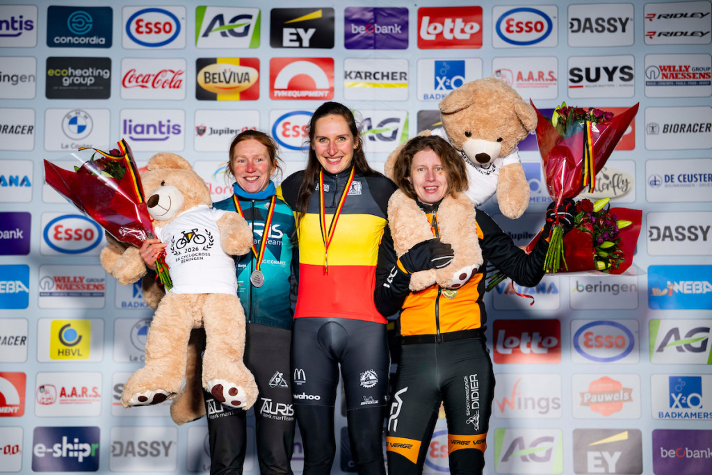 BK1_9143.jpg (247 KB)