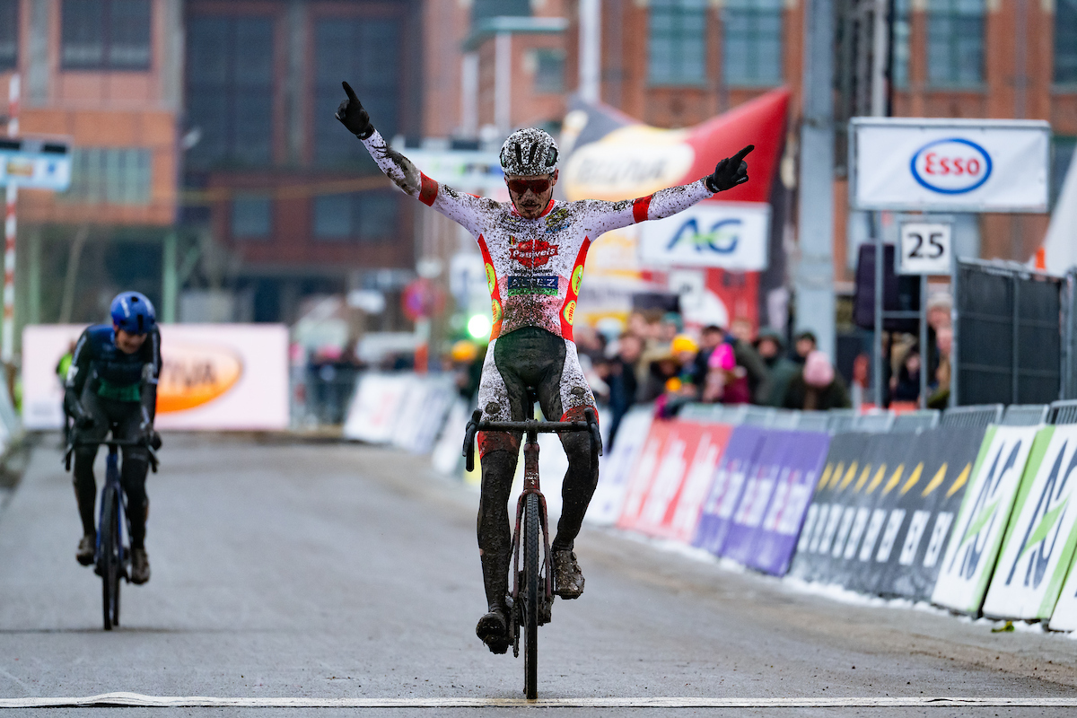 Victorie voor Viktor Vandenberghe bij U23 heren