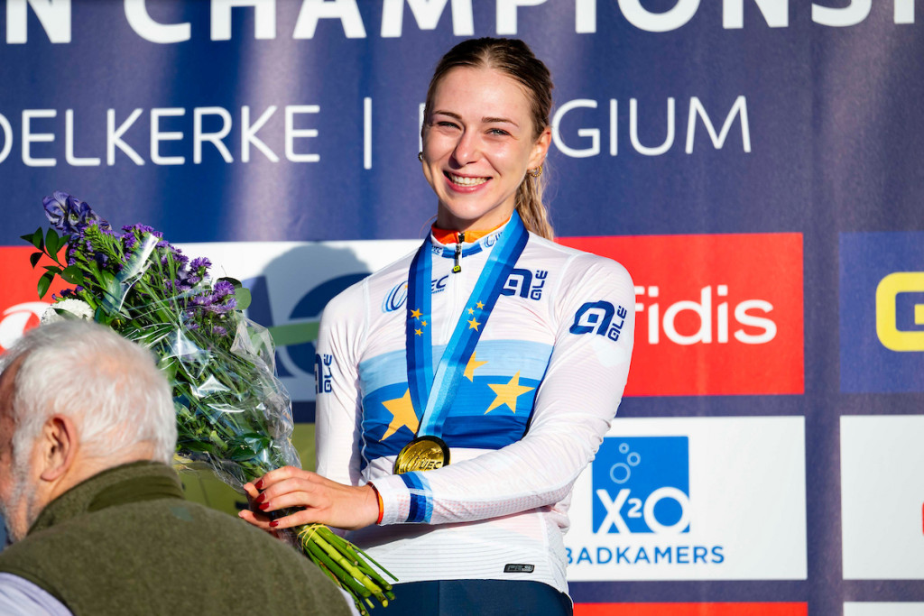 EKM_0054.jpg (207 KB)