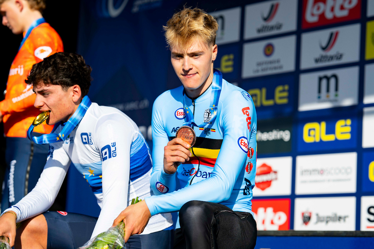 Bronzen EK-medaille voor Kay De Bruyckere