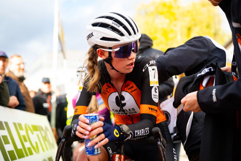 HLM_6520.jpg (440 KB)